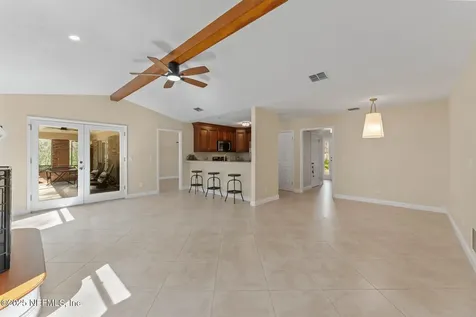 560 Los Palmas Drive Fleming Island FL 32003