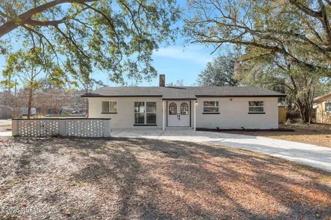 8040 Congaree Court N Jacksonville FL 32211