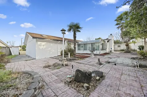1540 Lavilla Drive N Jacksonville FL 32221