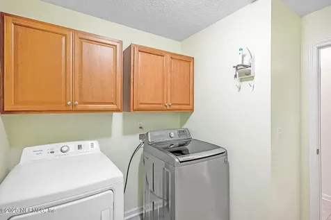595 Arborwood Drive Jacksonville FL 32218