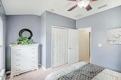 595 Arborwood Drive Jacksonville FL 32218