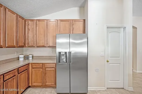 595 Arborwood Drive Jacksonville FL 32218