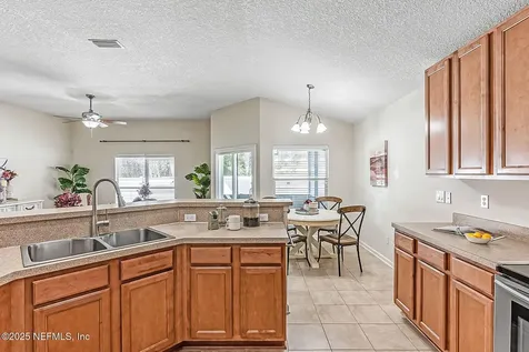 595 Arborwood Drive Jacksonville FL 32218