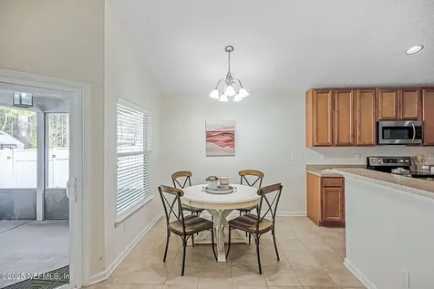 595 Arborwood Drive Jacksonville FL 32218