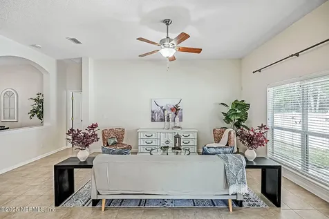 595 Arborwood Drive Jacksonville FL 32218