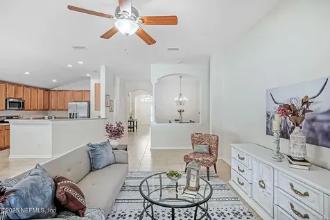 595 Arborwood Drive Jacksonville FL 32218