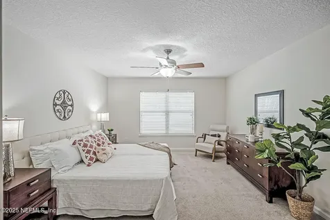 595 Arborwood Drive Jacksonville FL 32218