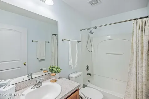 595 Arborwood Drive Jacksonville FL 32218