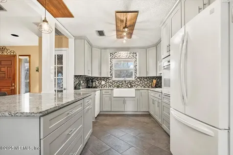 4987 Verdis Street Jacksonville FL 32258