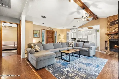 4987 Verdis Street Jacksonville FL 32258