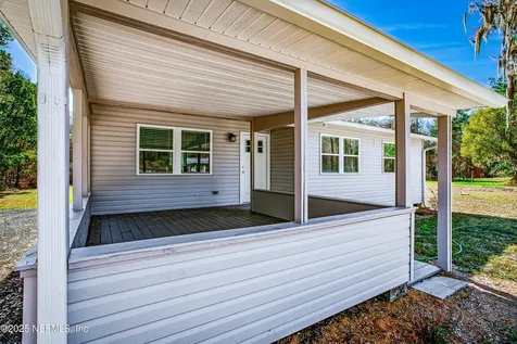 37296 Railroad Street Hilliard FL 32046