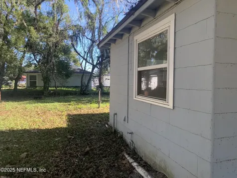 1751 Clyde Street Jacksonville FL 32208