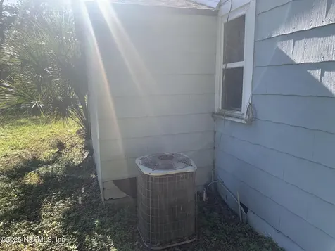 1751 Clyde Street Jacksonville FL 32208