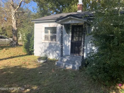 1751 Clyde Street Jacksonville FL 32208