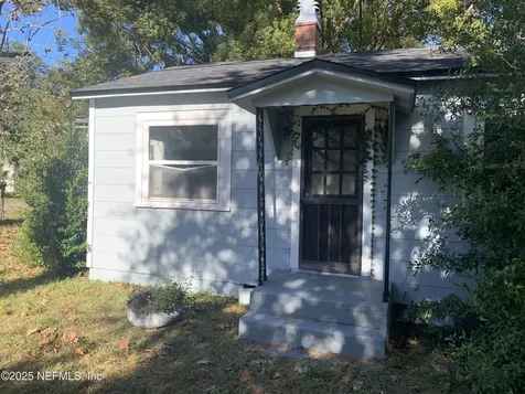 1751 Clyde Street Jacksonville FL 32208