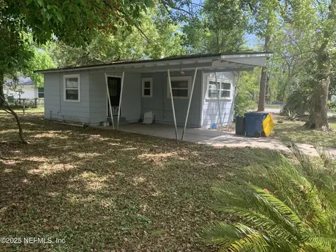 1751 Clyde Street Jacksonville FL 32208