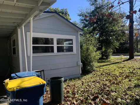 1751 Clyde Street Jacksonville FL 32208