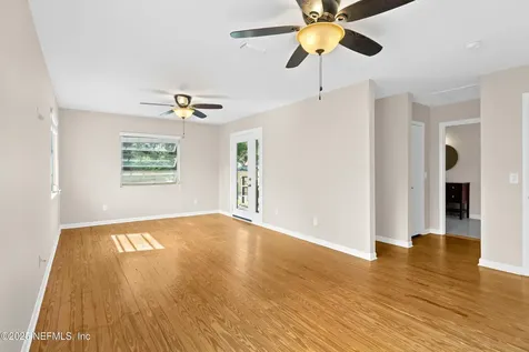3656 Rosemary Street Jacksonville FL 32207