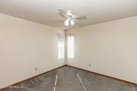 1605 Elkcam Boulevard Deltona FL 32725