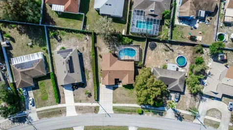 1605 Elkcam Boulevard Deltona FL 32725