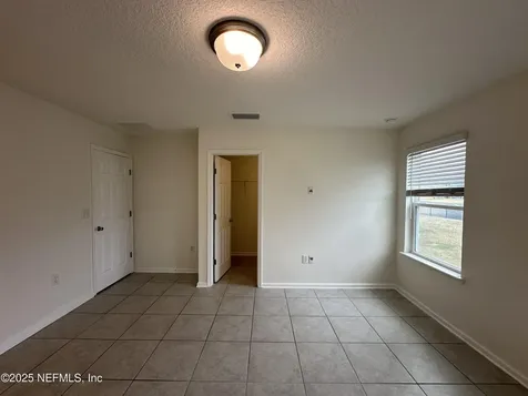 12549 Lake Taylor Lane Jacksonville FL 32218