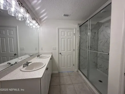 12549 Lake Taylor Lane Jacksonville FL 32218
