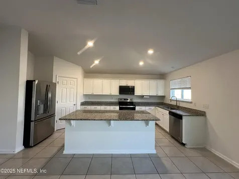 12549 Lake Taylor Lane Jacksonville FL 32218