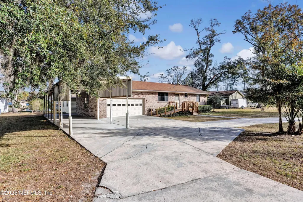 1019 Haynes Court Green Cove Springs FL 32043