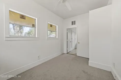 137 W 18th Street Jacksonville FL 32206