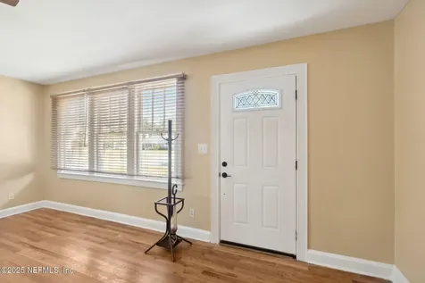 2136 Bayview Road Jacksonville FL 32210