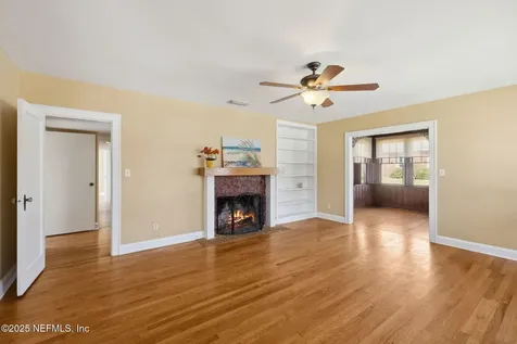 2136 Bayview Road Jacksonville FL 32210