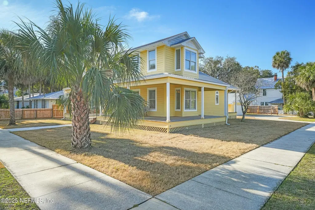 600 Emmett Street Palatka FL 32177