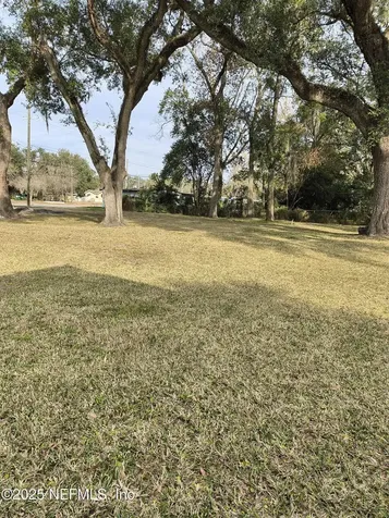 3906 Emerson Street Jacksonville FL 32207