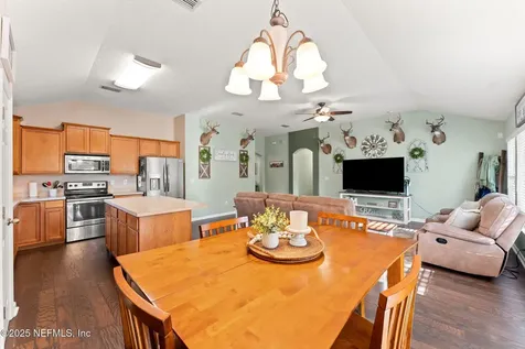 5452 Huckleberry Court Macclenny FL 32063