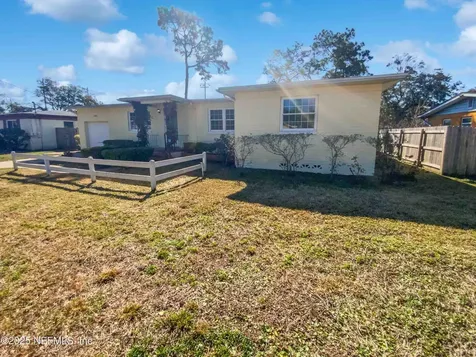 6610 Blackwood Drive Jacksonville FL 32277