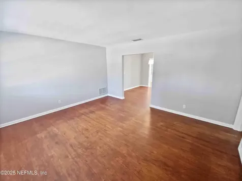 6610 Blackwood Drive Jacksonville FL 32277
