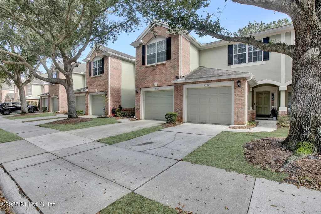 7567 Scarlet Ibis Lane Jacksonville FL 32256