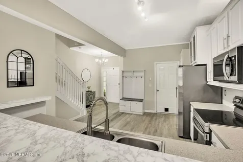 7567 Scarlet Ibis Lane Jacksonville FL 32256