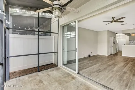 7567 Scarlet Ibis Lane Jacksonville FL 32256