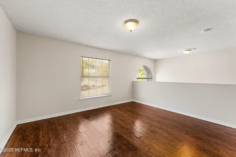 1687 Jayhawk Lane E Jacksonville FL 32221