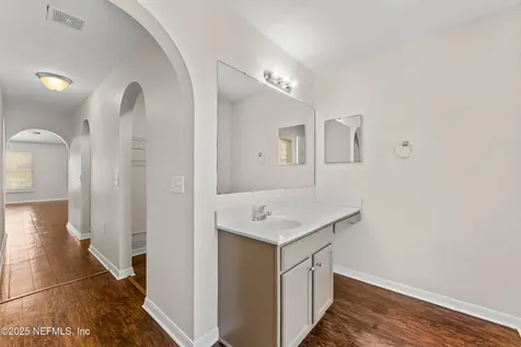 1687 Jayhawk Lane E Jacksonville FL 32221