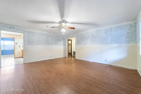 818 Lake Shore Terrace Interlachen FL 32148