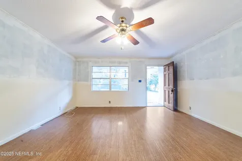 818 Lake Shore Terrace Interlachen FL 32148