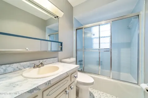 818 Lake Shore Terrace Interlachen FL 32148