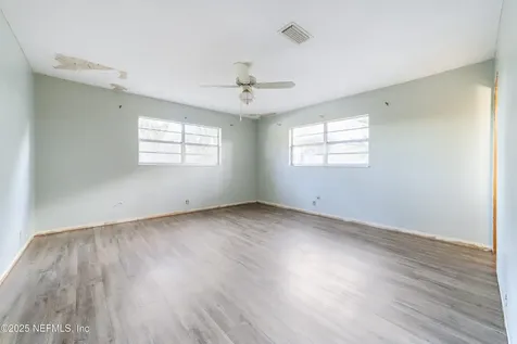 818 Lake Shore Terrace Interlachen FL 32148