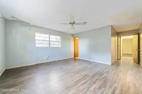 818 Lake Shore Terrace Interlachen FL 32148