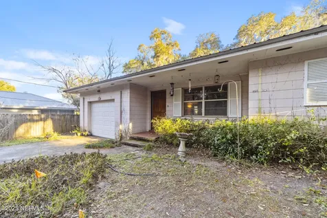 818 Lake Shore Terrace Interlachen FL 32148