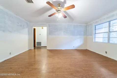 818 Lake Shore Terrace Interlachen FL 32148
