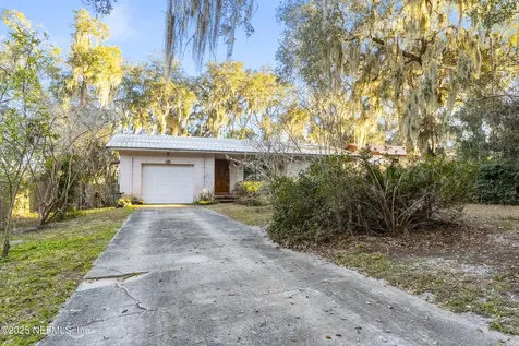 818 Lake Shore Terrace Interlachen FL 32148