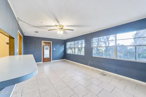 818 Lake Shore Terrace Interlachen FL 32148